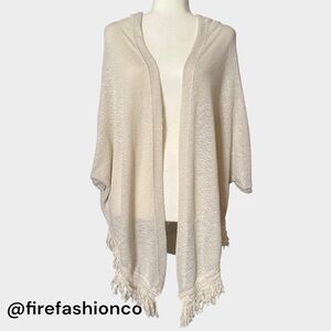 PTP: 33 Length: 27 AlyaBoho Hippie Beige Knit Cardigan Fringe M